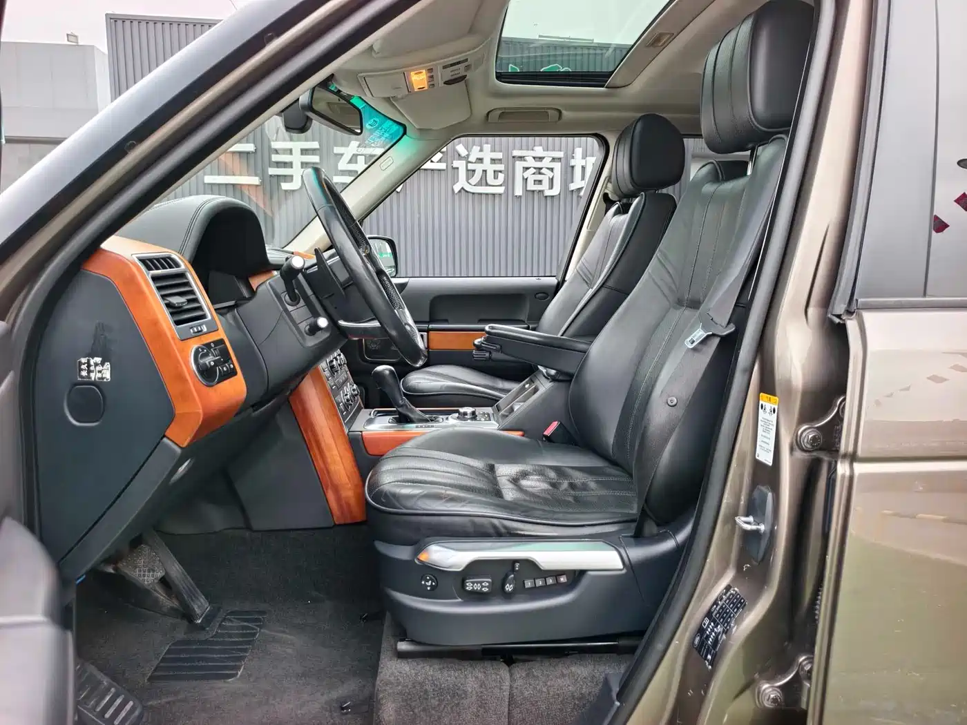 Land Rover Range Rover 2012 5.0 NA V8 фото 10