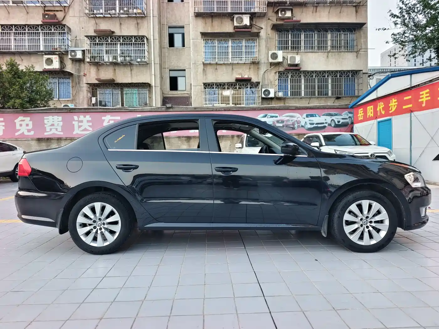 Volkswagen Lavida 2013 Facelift 1.4TSI DSG Comfort фото 4