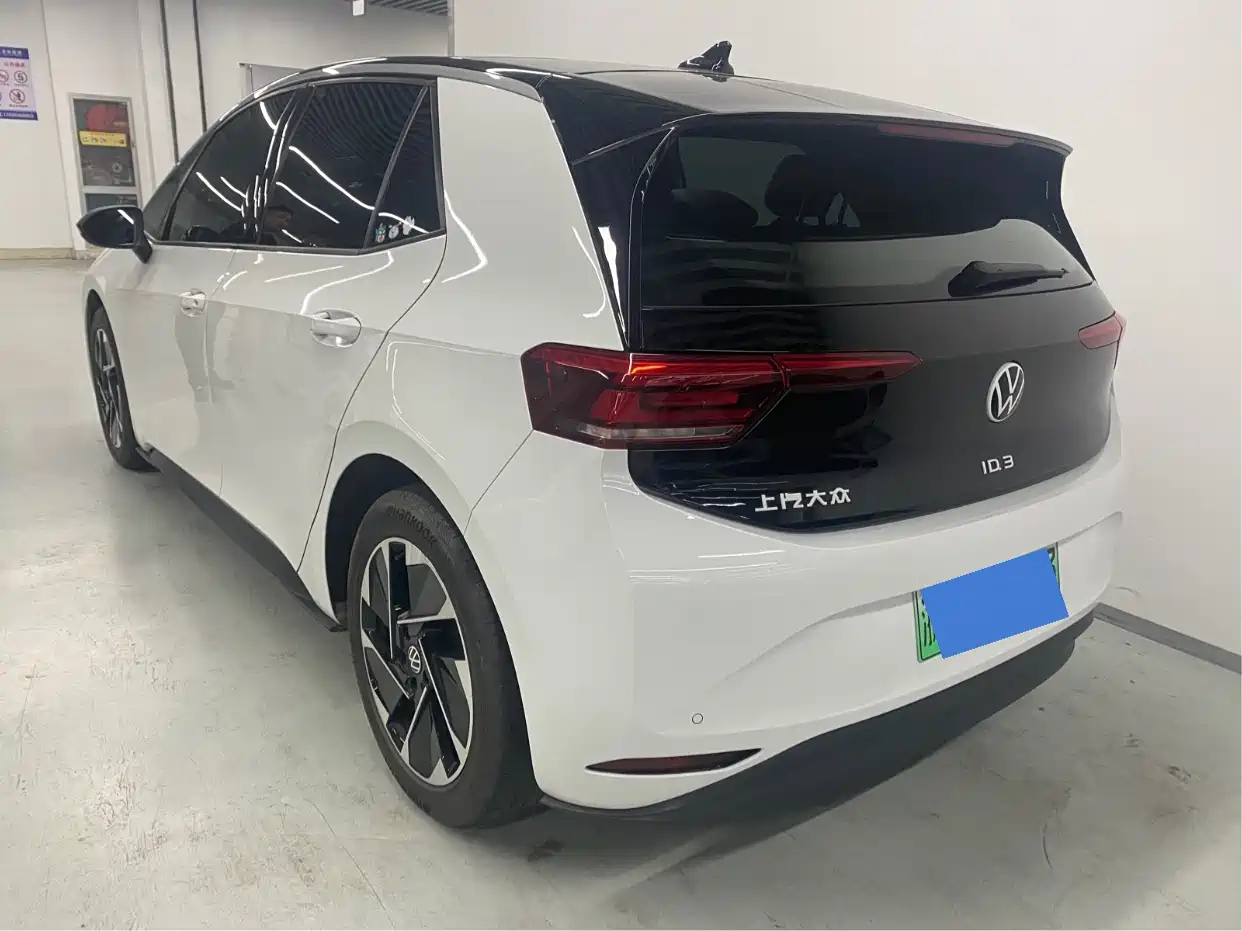 Volkswagen ID.3 2024 Outstanding Edition фото 17