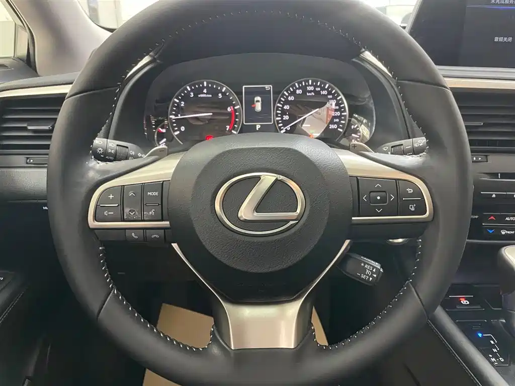 Lexus RX 2020 Facelift 300 2WD Elite Edition фото 16