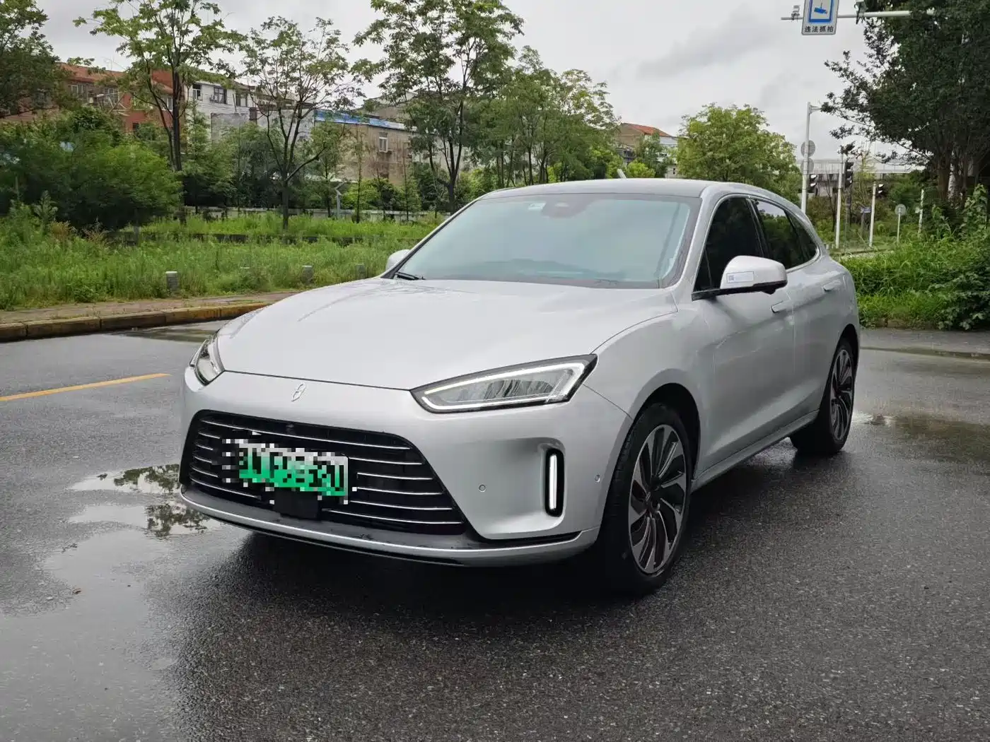 AITO Wenjie AITO M5 2022 Extended Range AWD Ultimate Edition
