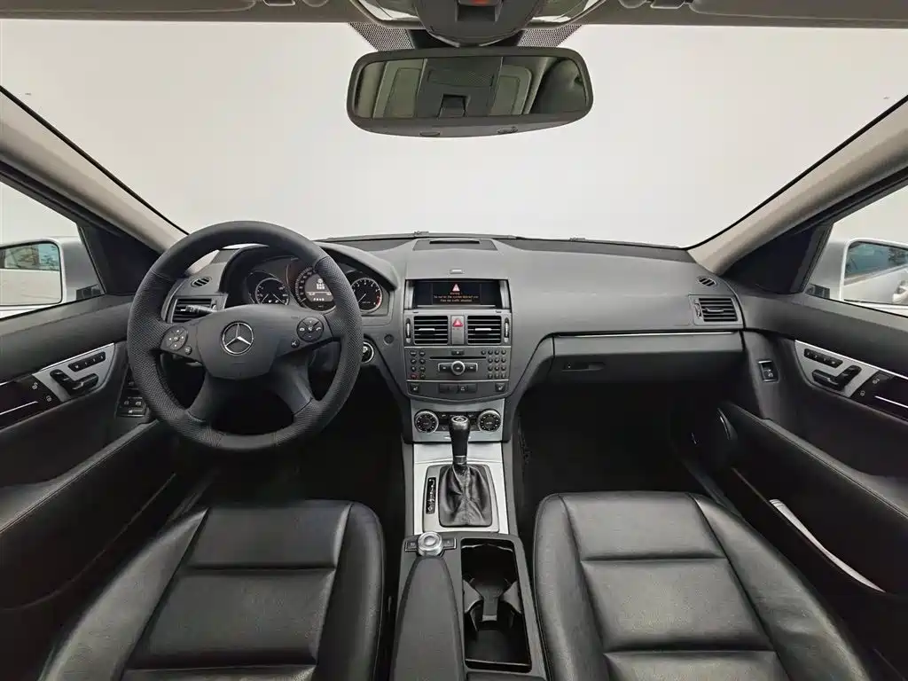 Mercedes-Benz C-Class (Import) 2010 C 200 CGI Estate фото 5