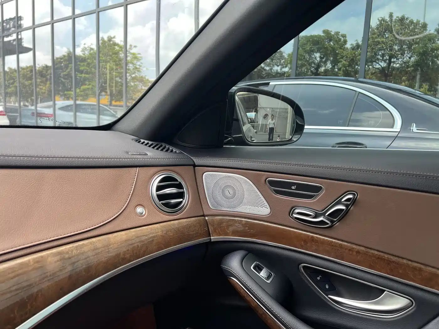 Mercedes-Benz S-Class 2016 S 400 L фото 11