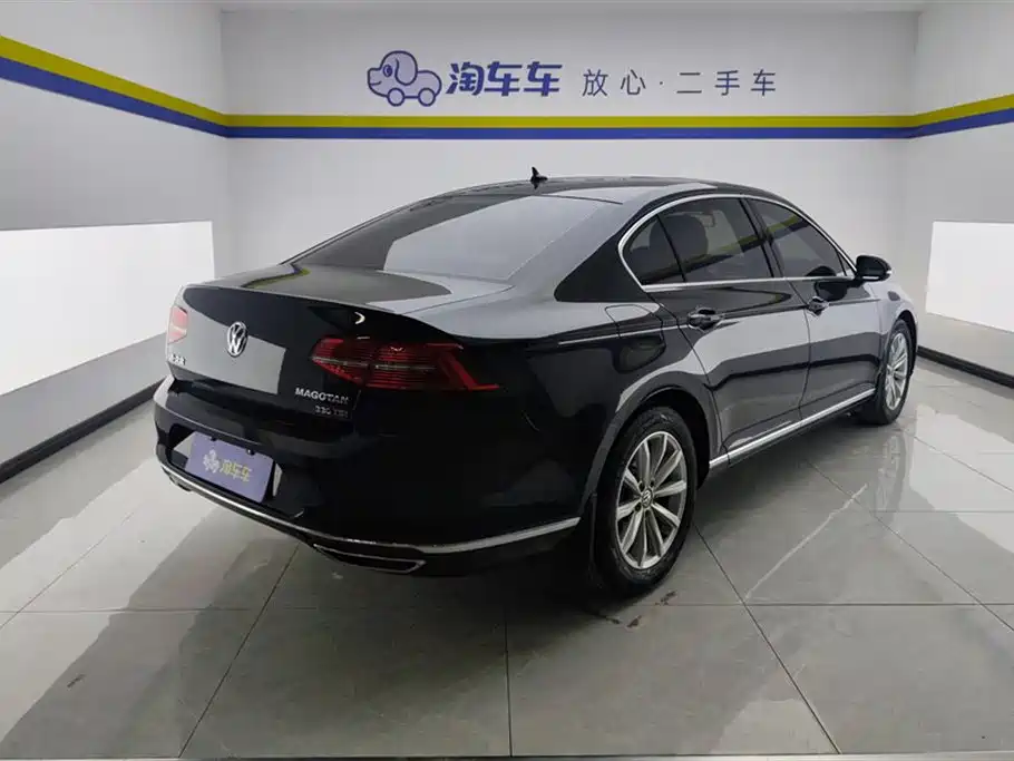 Volkswagen Magotan 2019 330TSI DSG Leading China VI фото 3