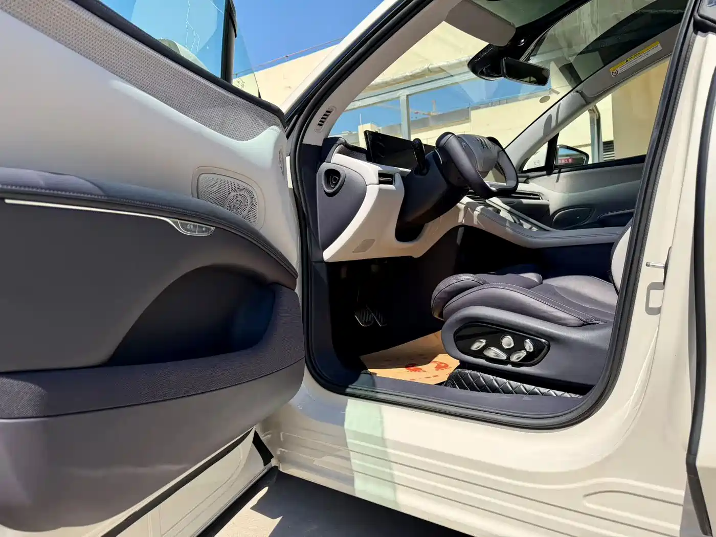 ZHIJI AUTOMOBILE ZHIJI LS7