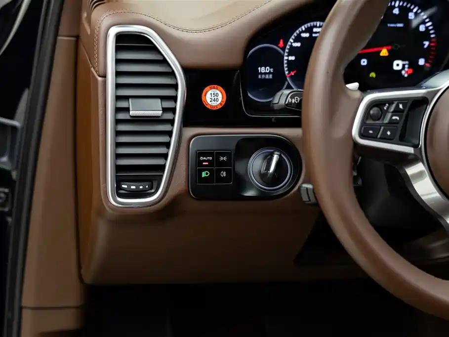 Porsche Cayenne 2019 Cayenne 3.0T фото 12