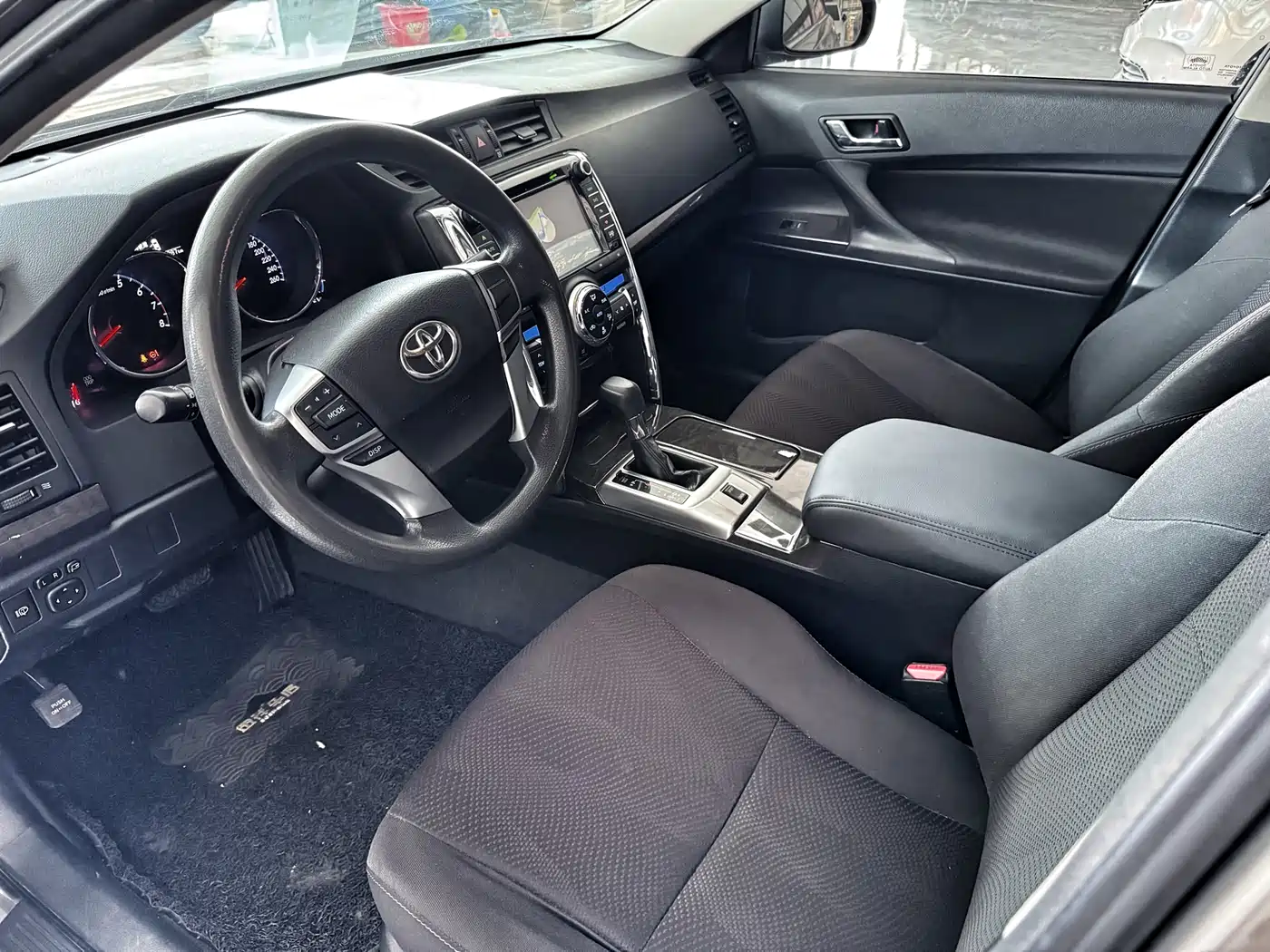 Toyota Reiz 2013 2.5S Elite Edition фото 8