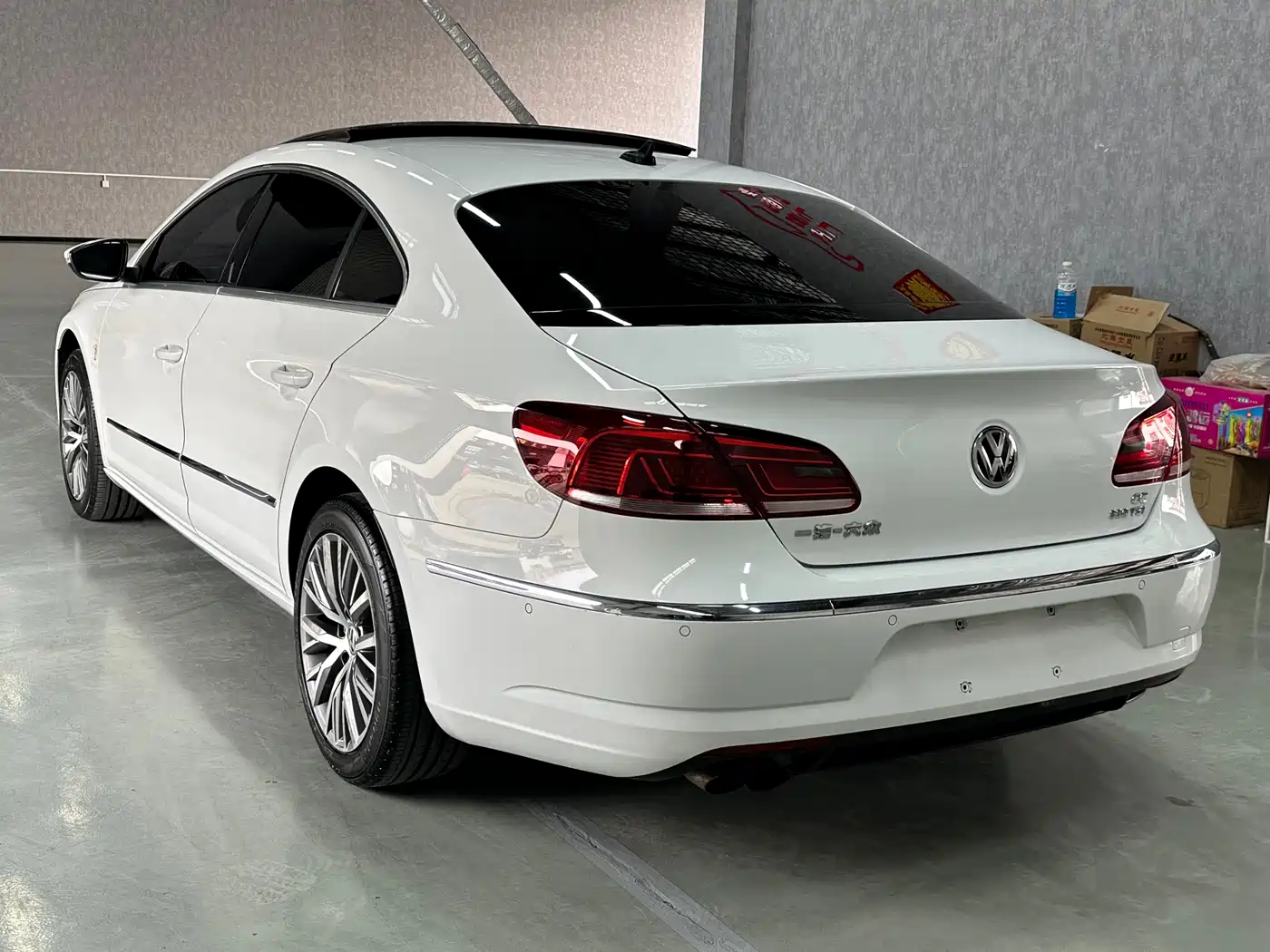 Volkswagen FAW-Volkswagen CC 2016 Model 2.0TSI Luxury фото 5