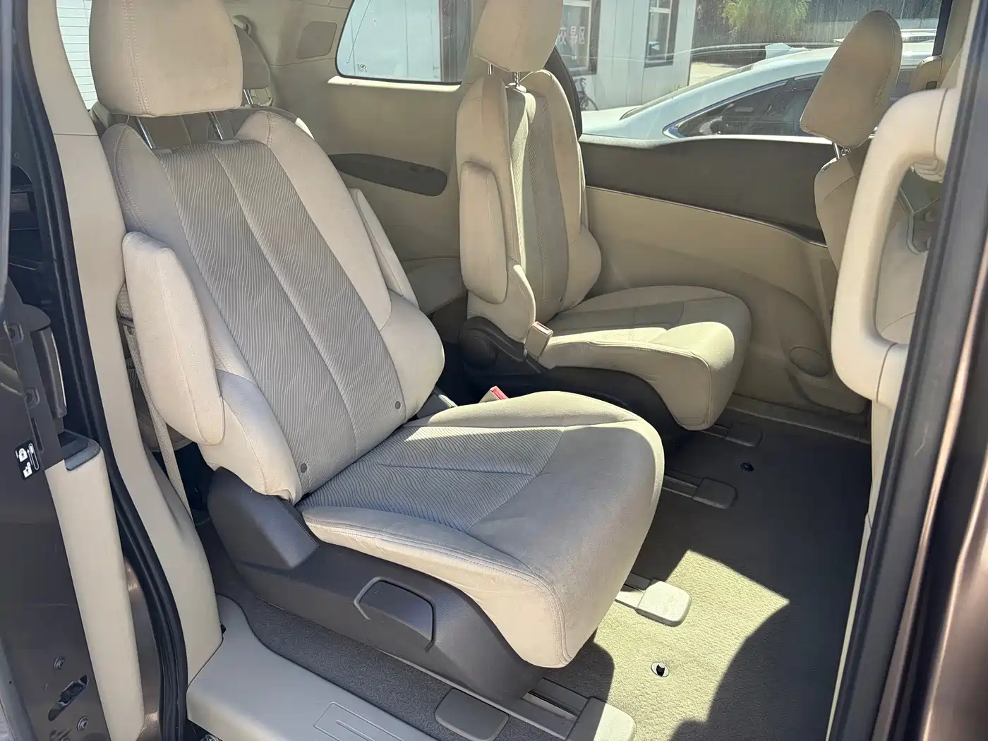 Фото 9 - Buick GL8