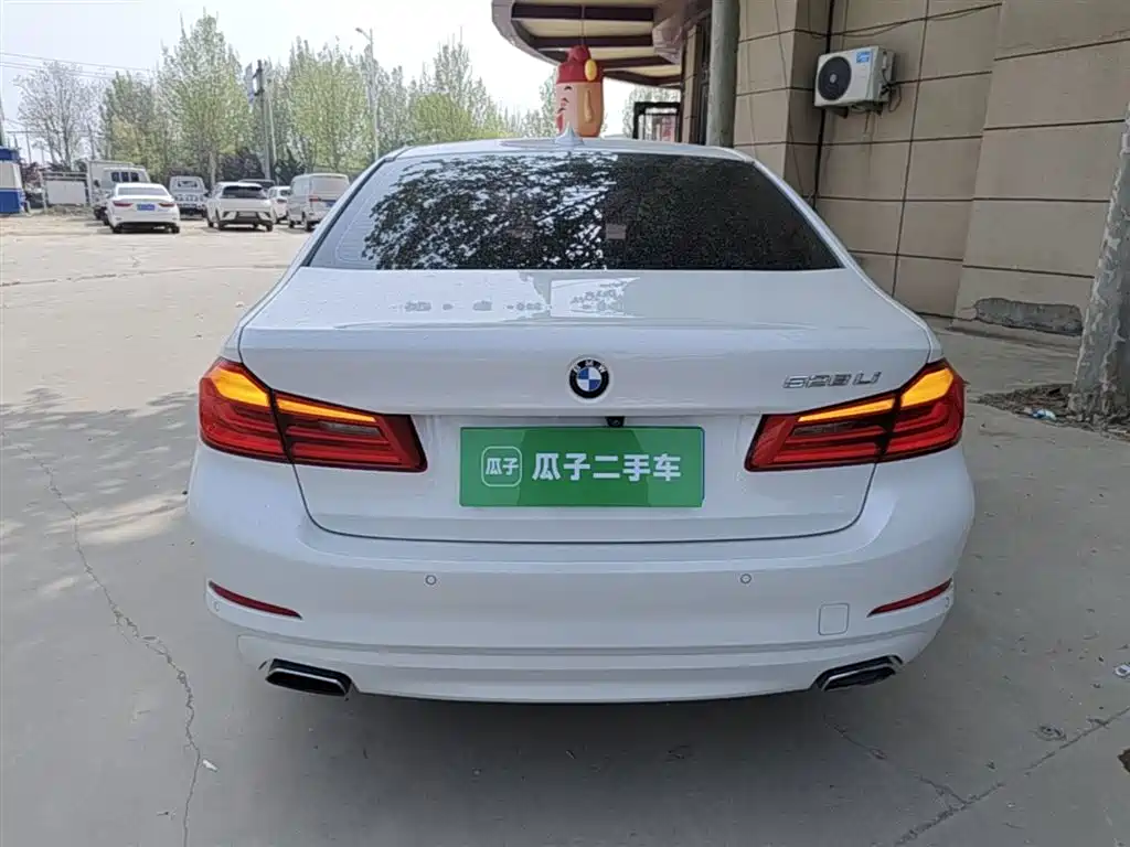 BMW 5 Series 2018 528Li Launch Special Edition фото 4