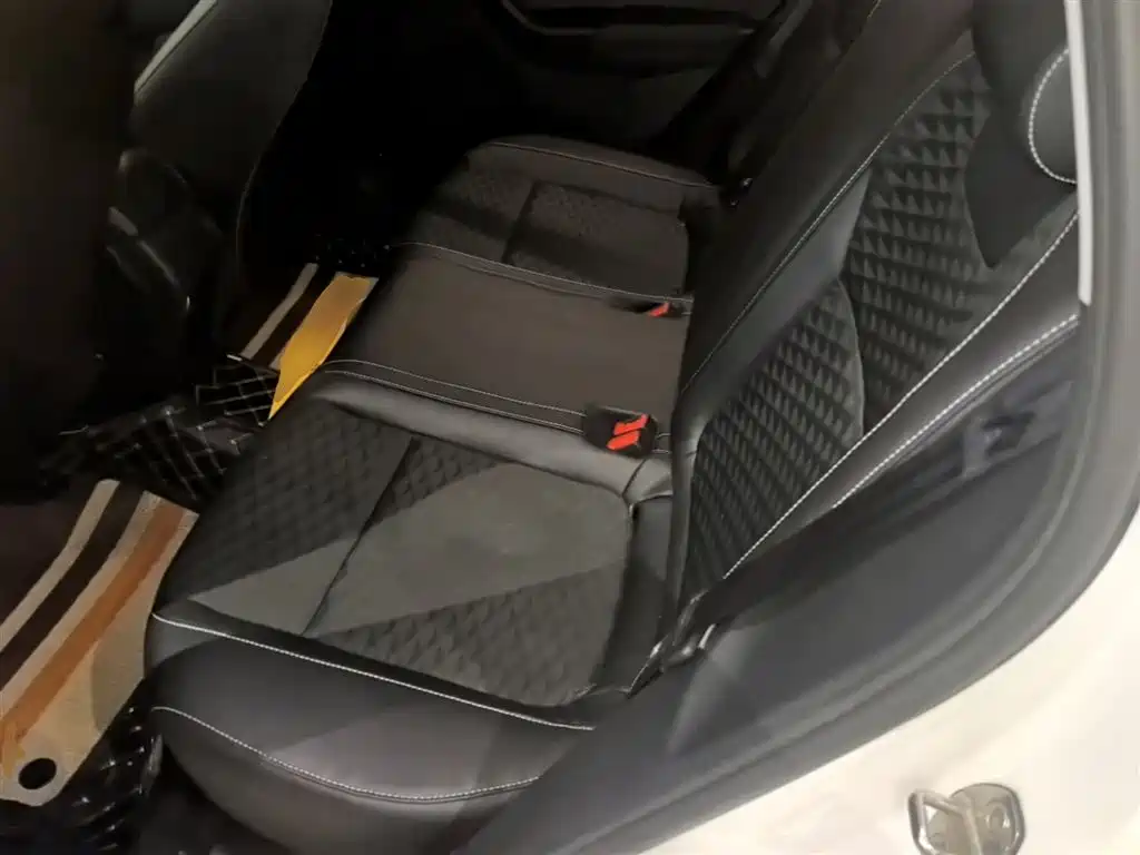 Škoda Kamiq 2018 1.5L Automatic Comfort Version China VI фото 17