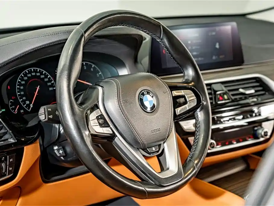 BMW 6 Series GT 2019 630i Luxury Design Package фото 11