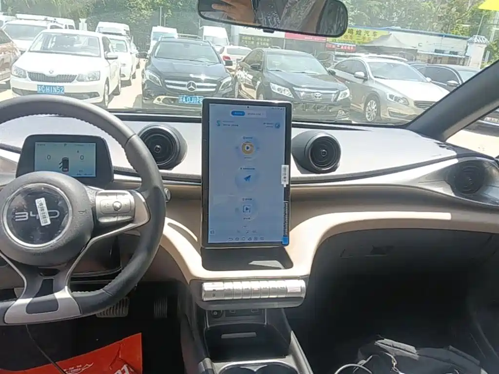 BYD Dolphin 2024 Glory Edition 420km Freedom Edition фото 13