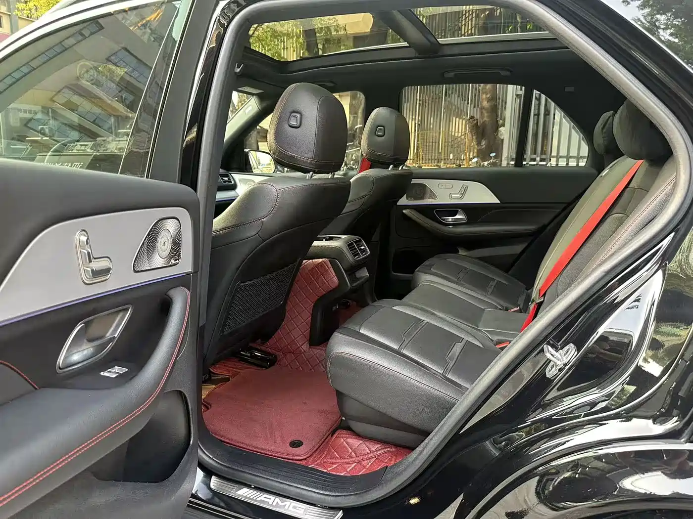 MERCEDES-BENZ GLE AMG