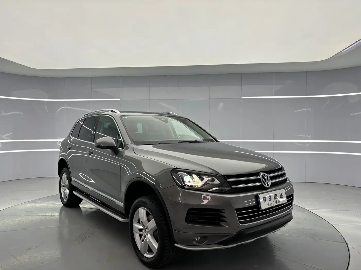 Volkswagen Touareg 2013 3.0TSI Limited Luxury Edition фото 6