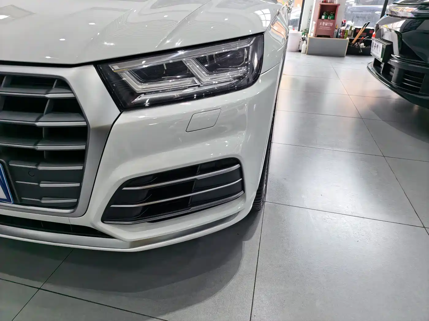 Audi Q5L 2020 Facelift 40 TFSI Honor Fashion фото 3