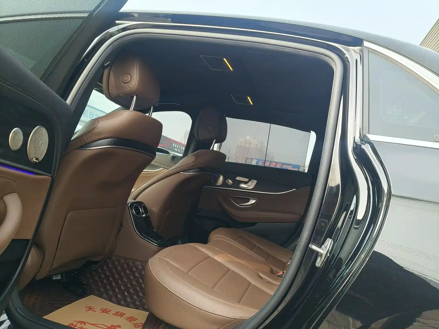 MERCEDES-BENZ E CLASS