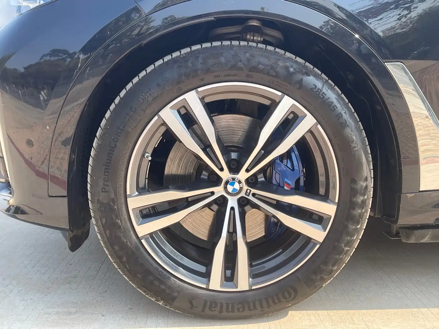BMW X7 2022 xDrive40i Exclusive M Sport Package фото 23