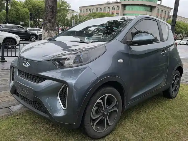 QQ New Energy Little Ant 2019 4-Seater Smart Enjoy Edition 35kWh