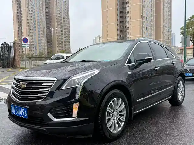 CADILLAC XT5