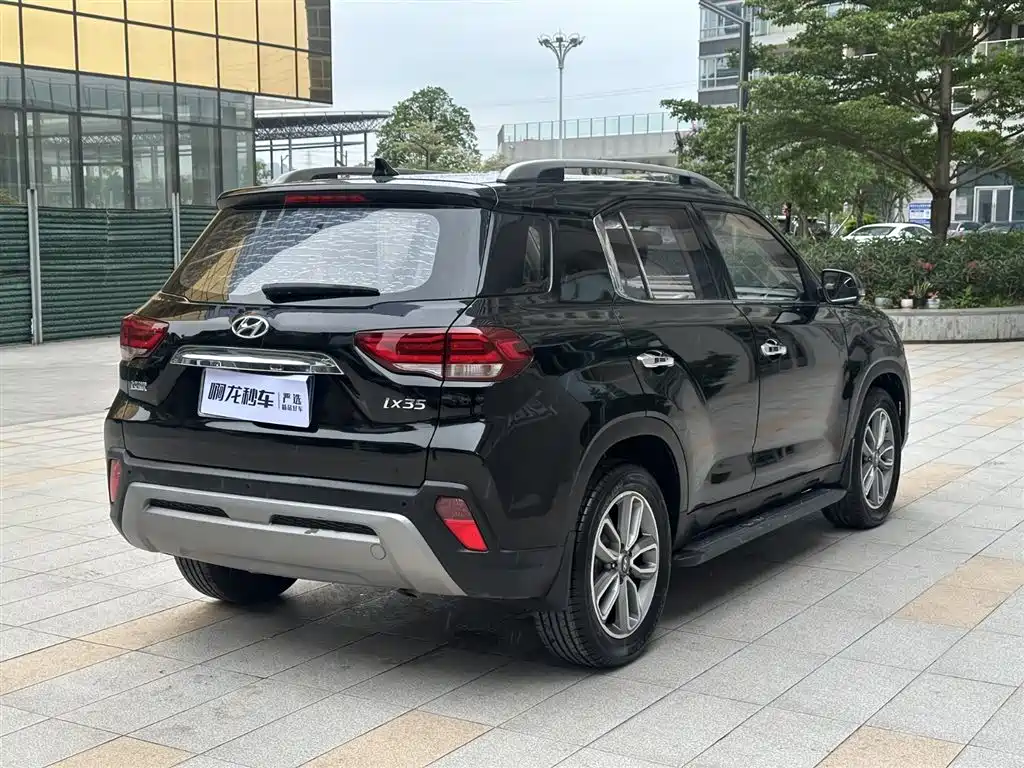 Hyundai Beijing Hyundai ix35 2019 2.0L Automatic 2WD Zhiyong·Enjoy China V фото 4