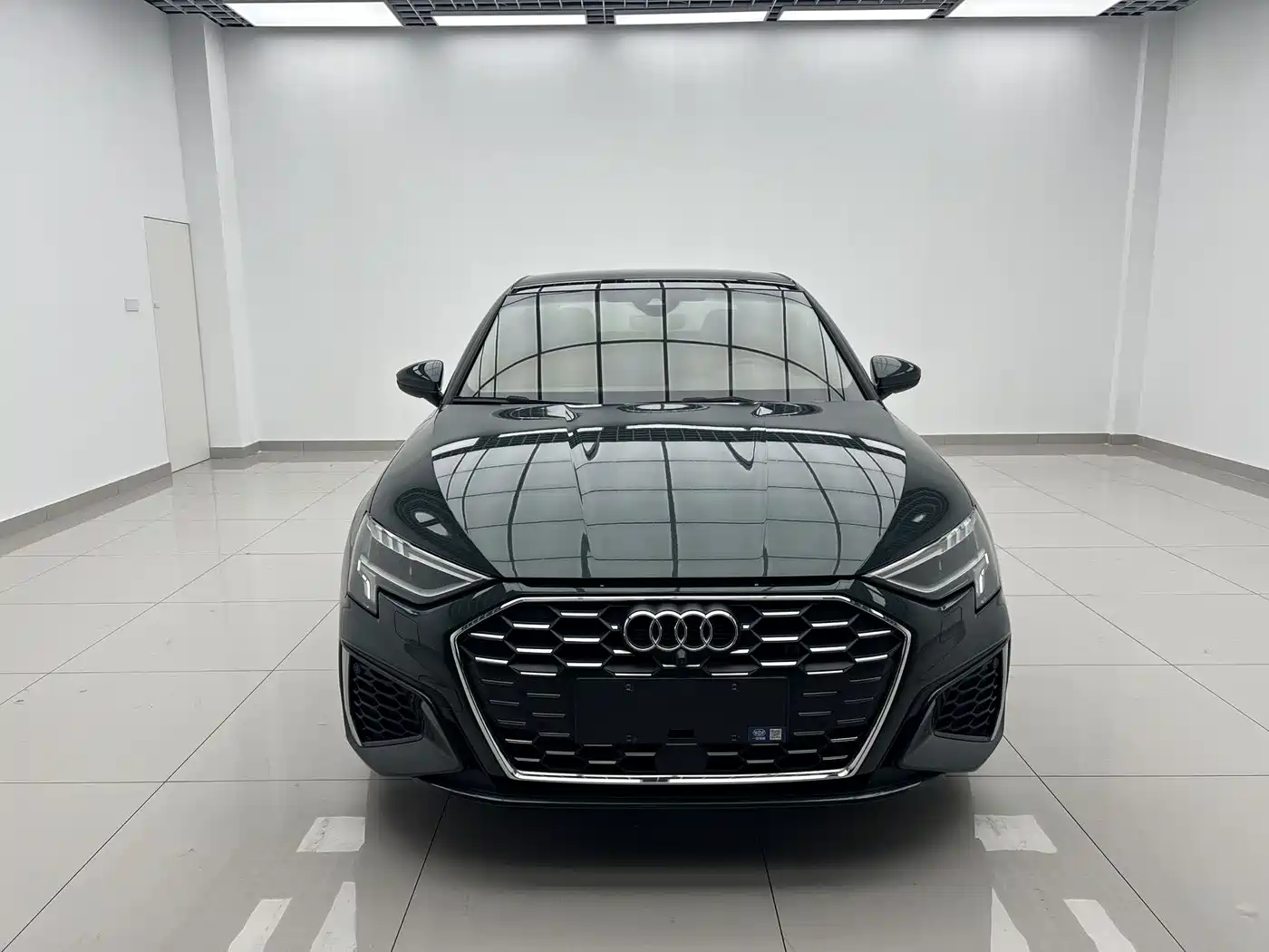 Audi A3 2023 Facelift A3L Limousine 35 TFSI Fashion Sport фото 2