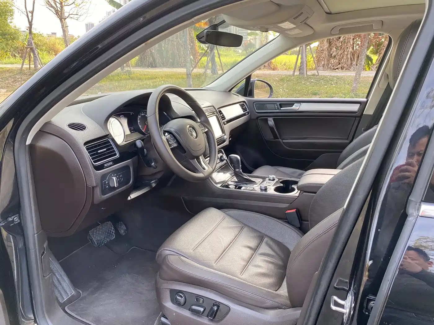 Volkswagen Touareg 2017 3.0TSI Explorer Edition фото 5