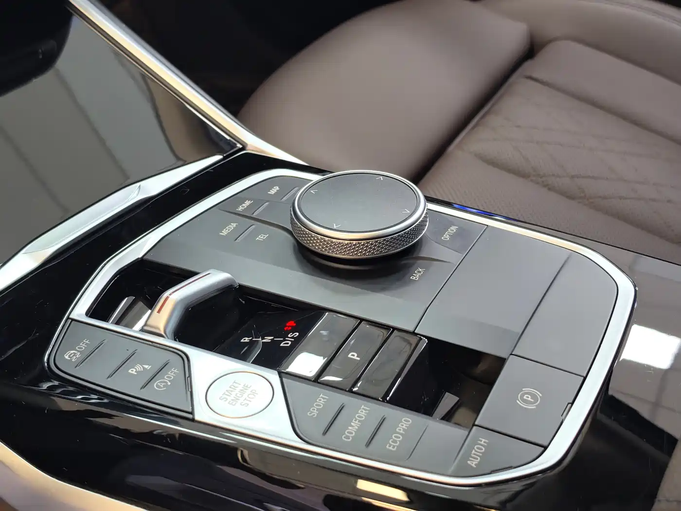 BMW 3 Series 2023 320Li M Sport Package фото 11