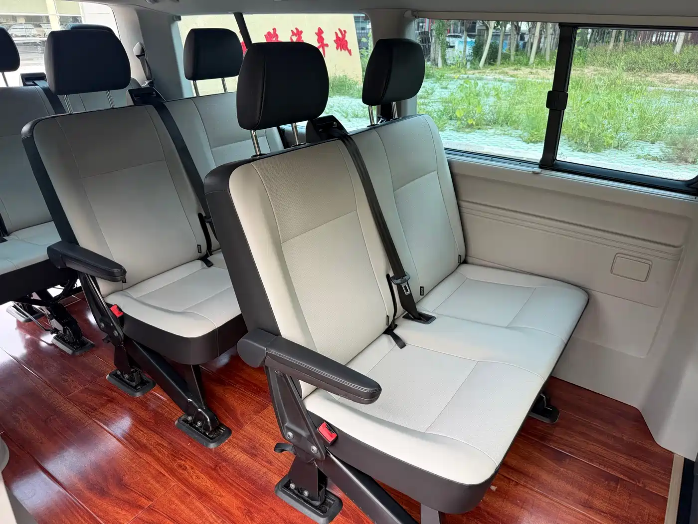 Volkswagen Caravelle 2016 2016 2.0TSI AWD Comfort 9-Seater