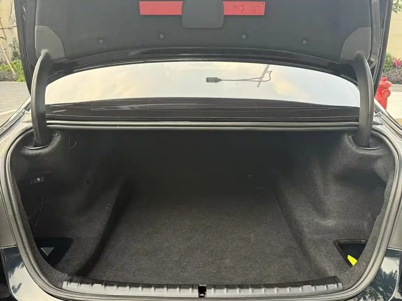 BMW 5 Series 2019 530Li Leading M Sport Package фото 17