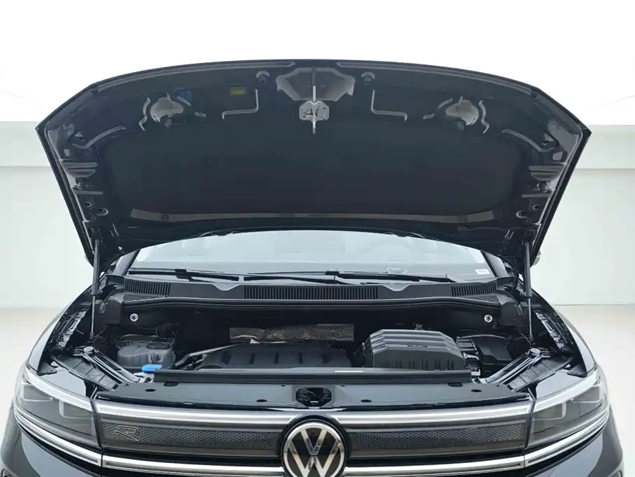 Volkswagen Talagon 2025 450TSI R-Line 6-Seater фото 7