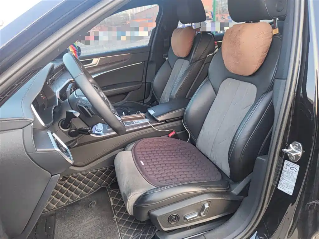 Audi A6L 2023 Facelift 45 TFSI quattro Exclusive Dynamic фото 8