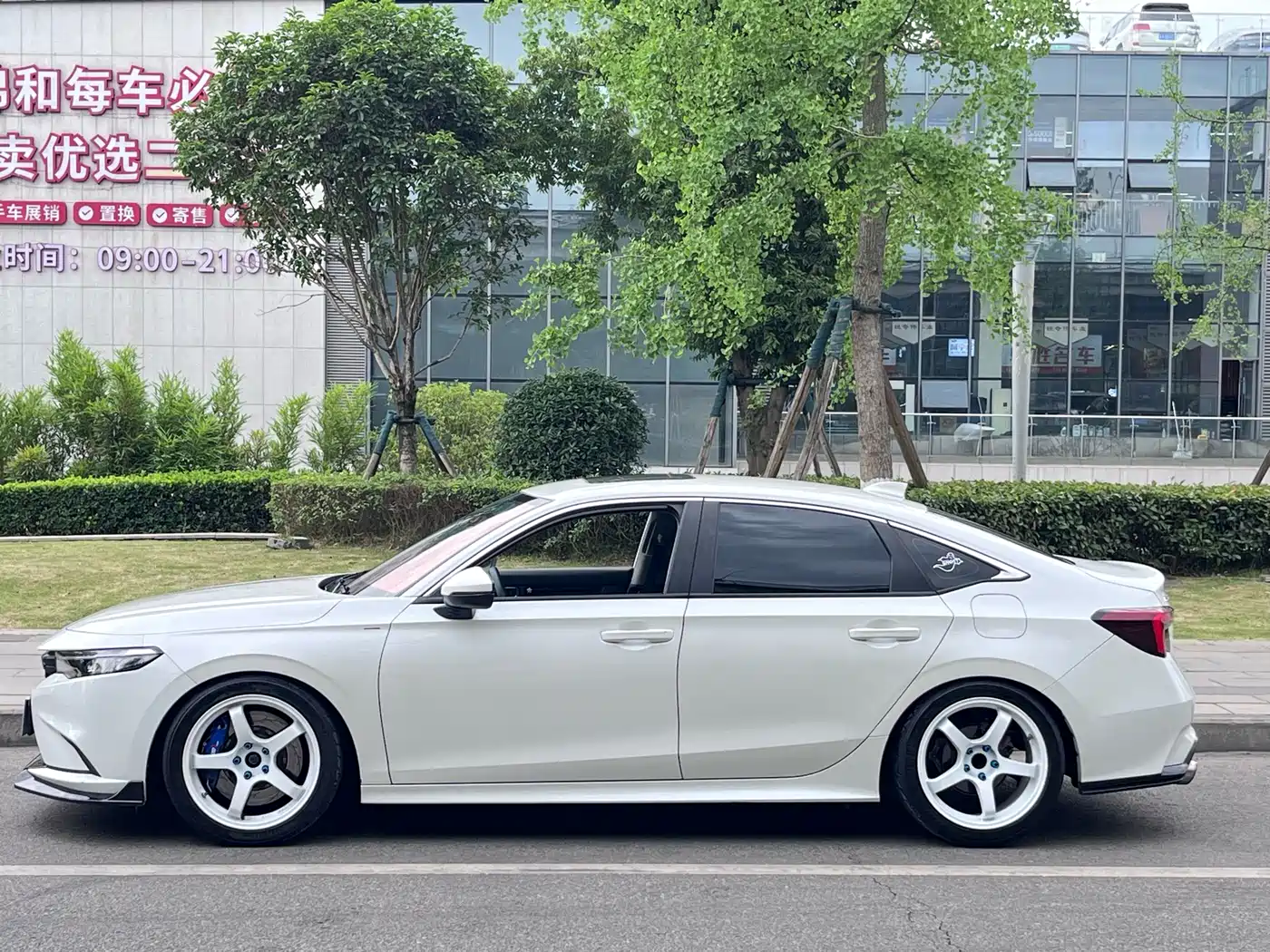 Honda Integra 2023 240TURBO Manual Exclusive Edition фото 18