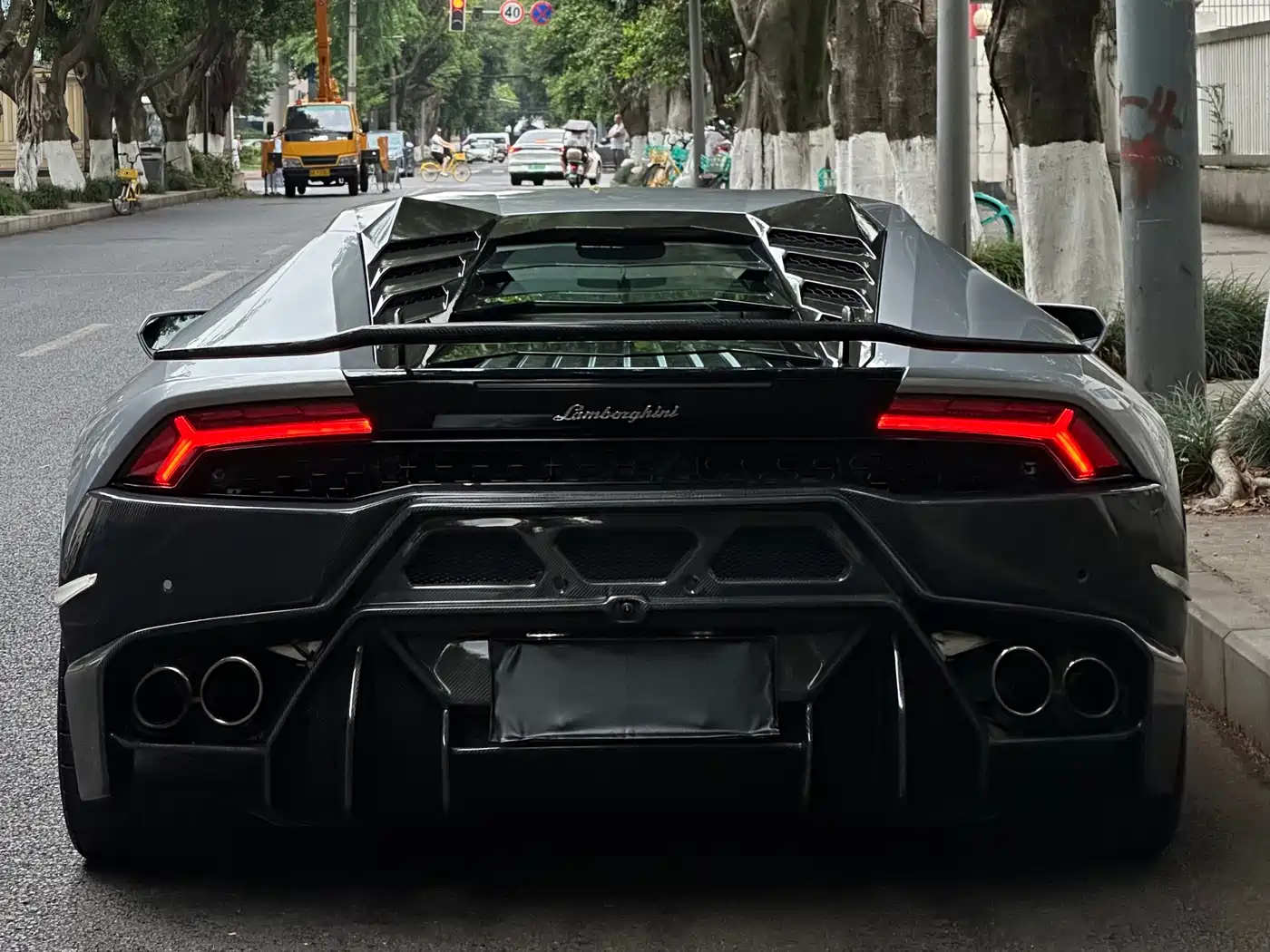 Lamborghini Huracán 2016 Huracán RWD Coupe фото 5