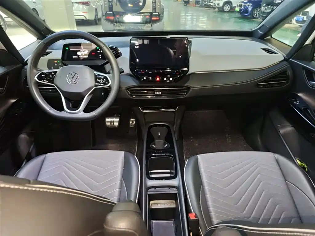 Volkswagen ID.3 2024 Outstanding Edition фото 10