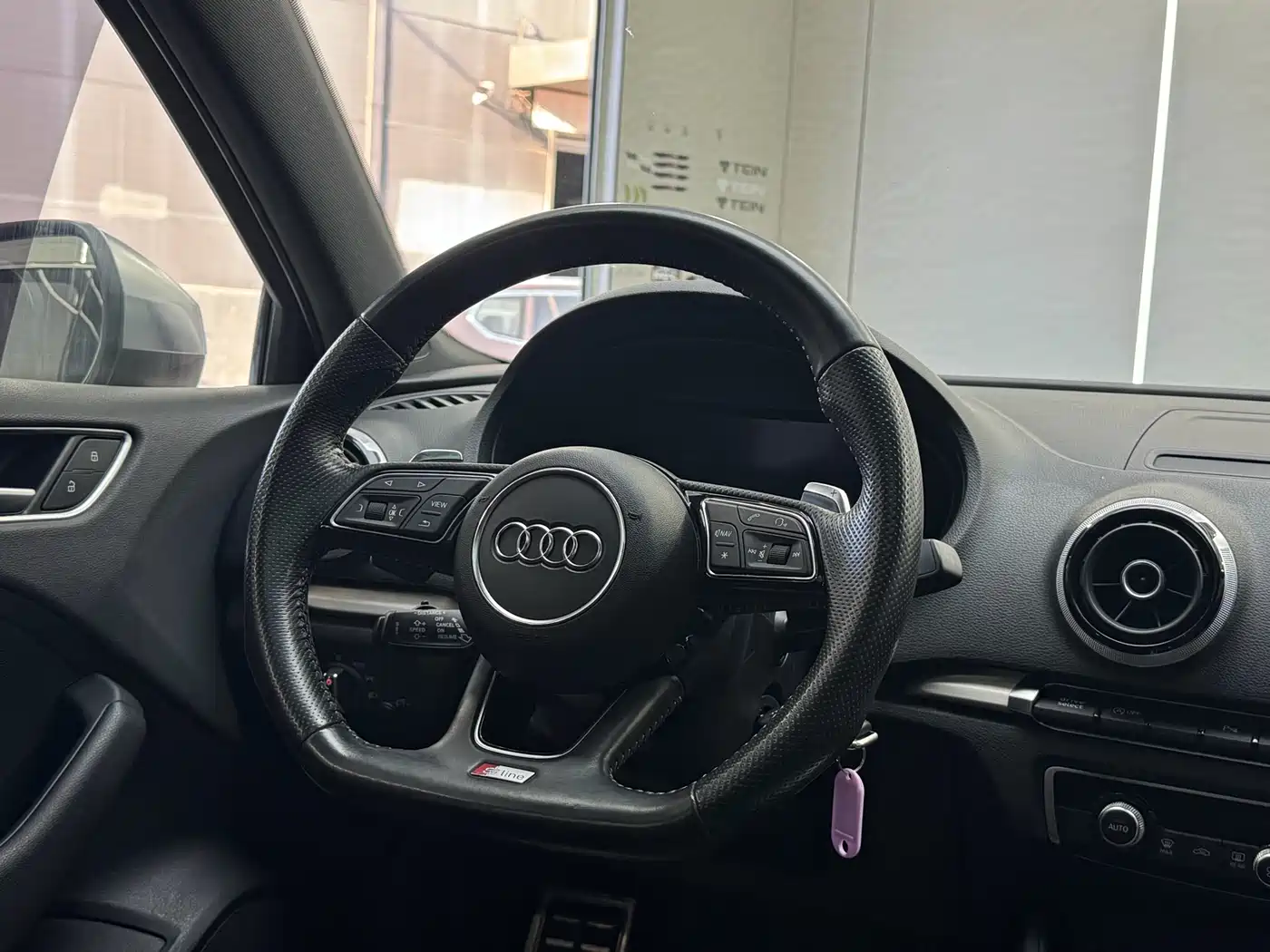 Audi S3 2015 S3 2.0T Limousine фото 24