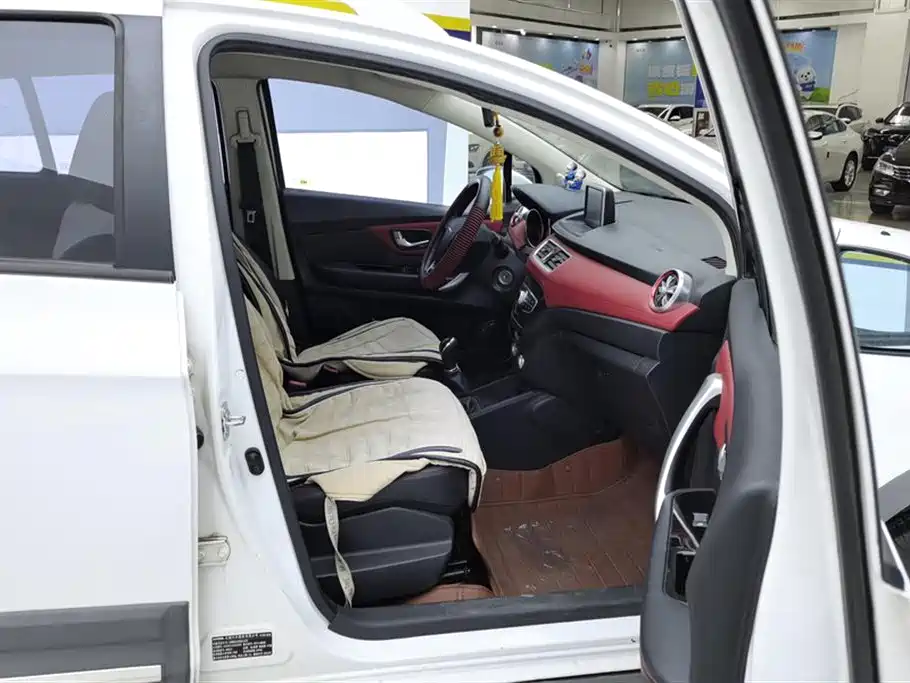 Haval H1 2015 1.5L Manual Luxury фото 8