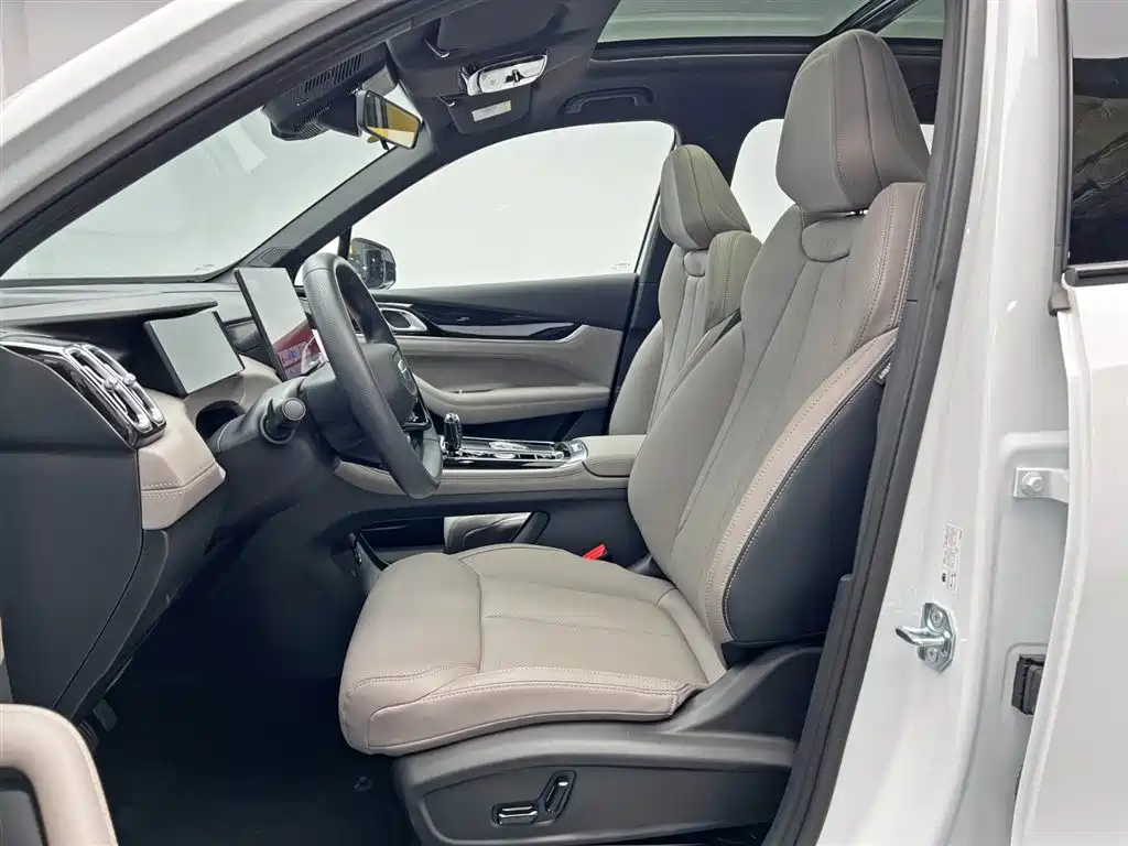 GEELY BOYUE L