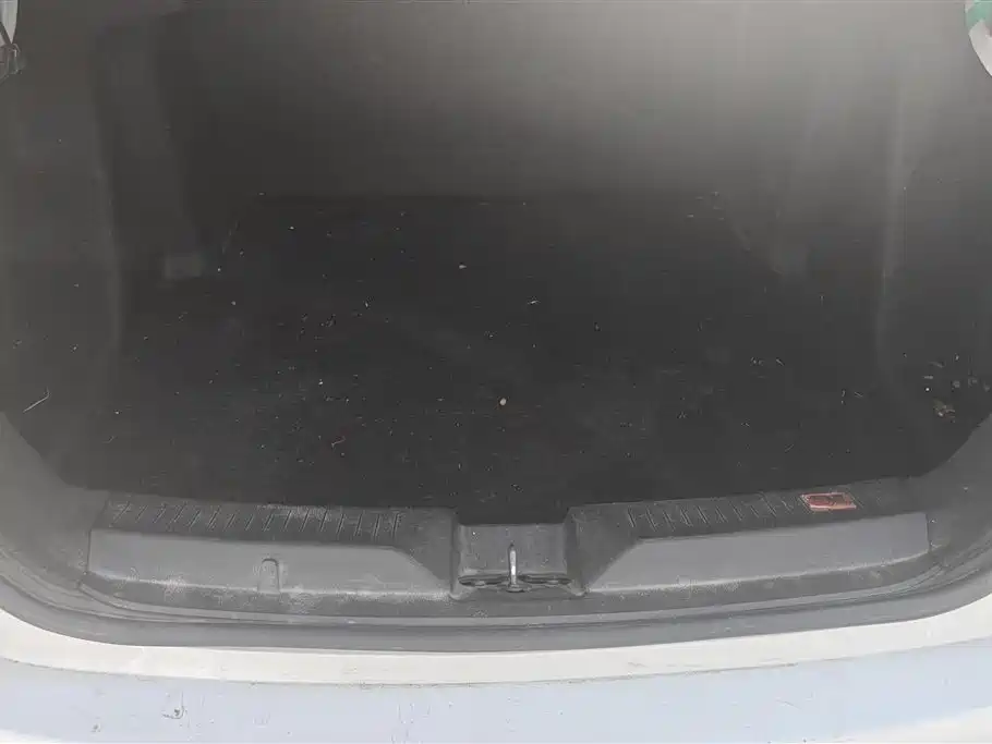 Chevrolet Sail 2015 Sail 3 1.3L Manual Cozy Edition фото 4