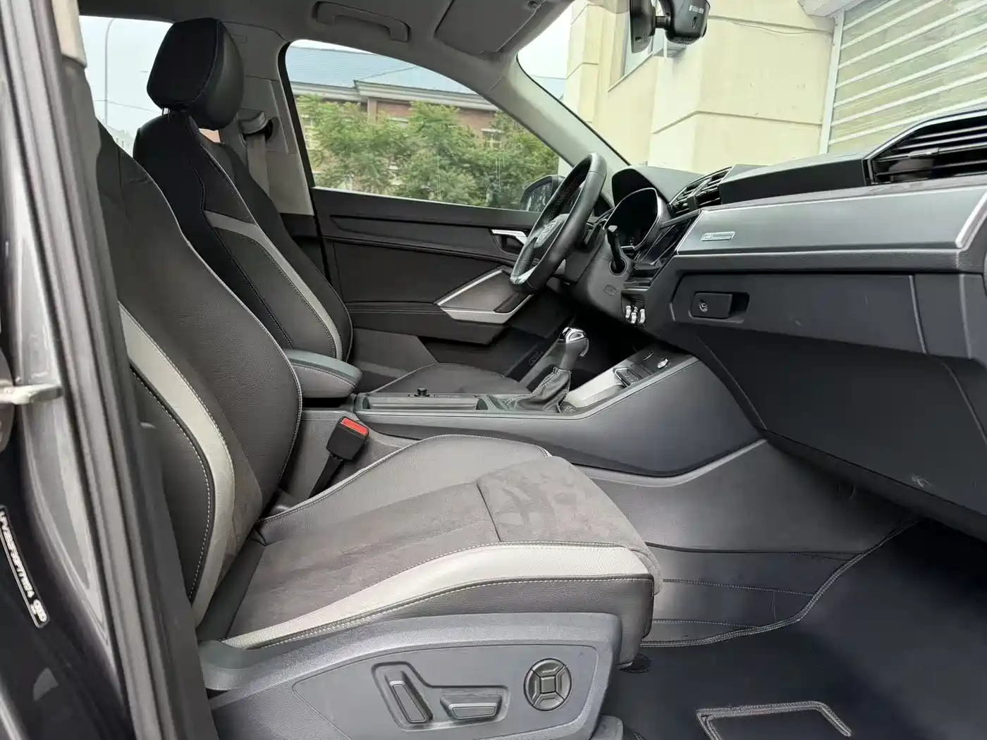 Audi Q3 2023 35 TFSI Fashion Dynamic (1.4T) фото 11