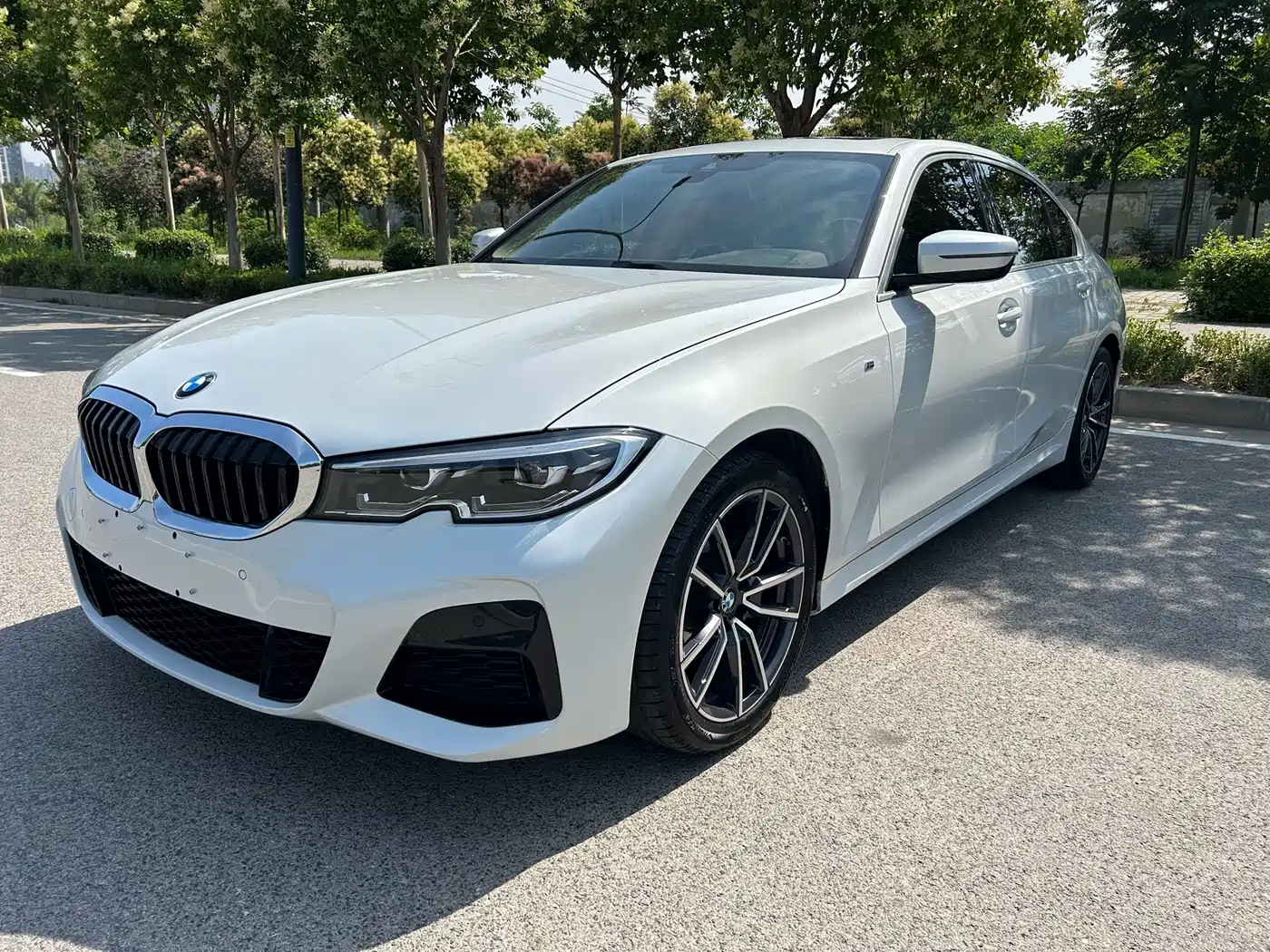 BMW 3 Series 2022 325Li M Sport Package