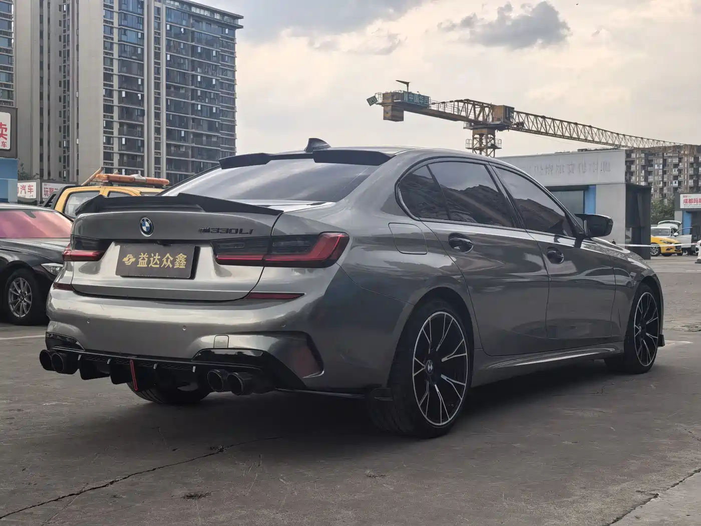 BMW 3 Series 2020 325Li M Sport Black Night Package фото 7