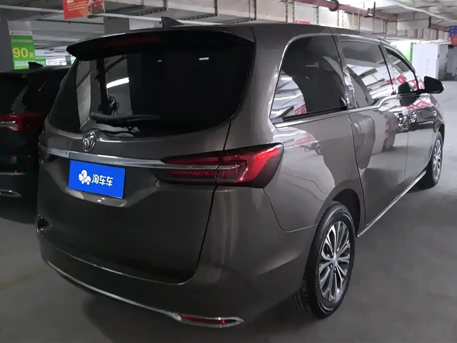 Buick GL8 2023 Land Business Class 652T Smart Luxury фото 3