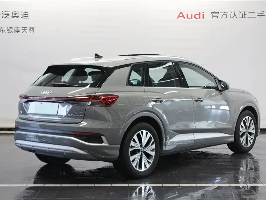 Audi Q4 e-tron 2024 40 e-tron Pioneer Edition фото 5