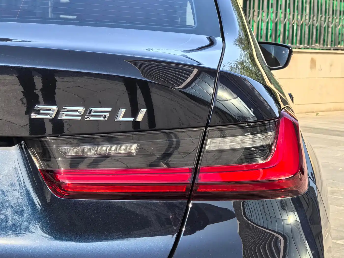 BMW 3 Series 2025 325Li M Sport Package фото 16