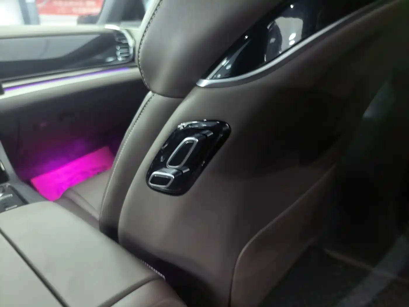 BYD Han 2023 DM-i Champion Edition 121KM Prestige фото 10