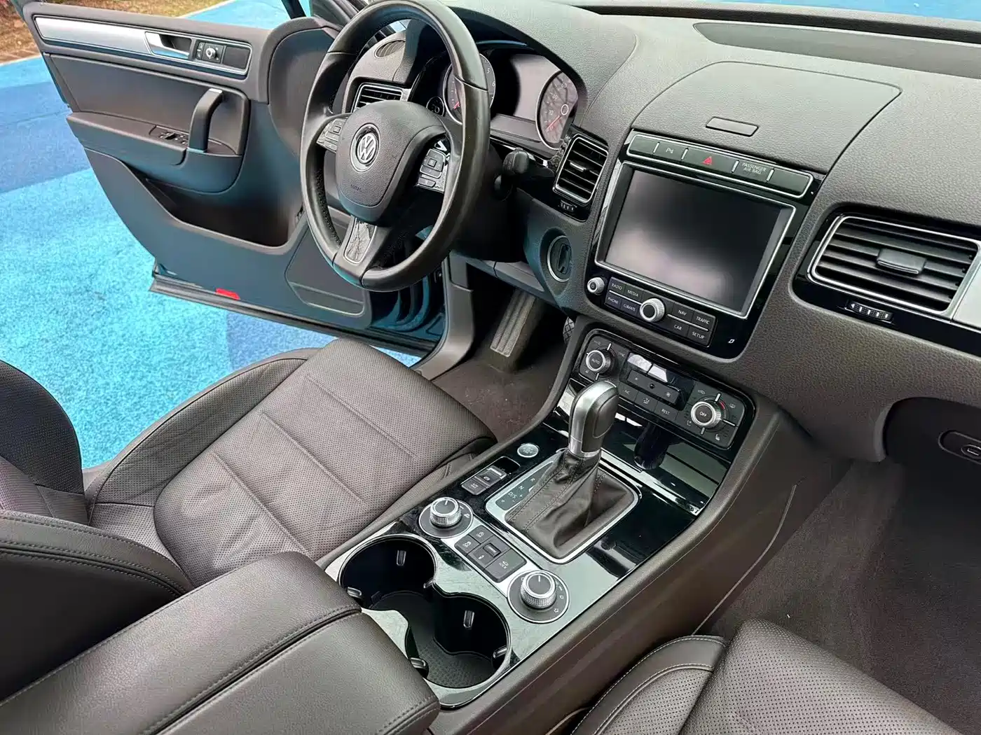 Volkswagen Touareg 2017 3.0TSI Explorer Edition фото 7