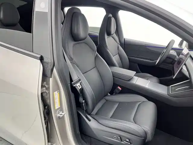 Tesla Model Y L 2025 2025 Facelift Long Range AWD