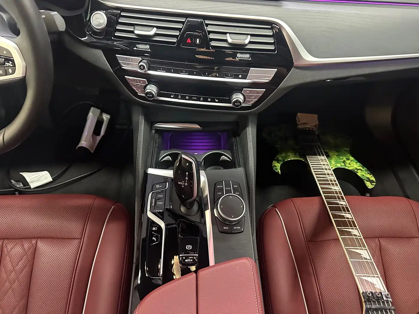 BMW 5 Series New Energy 2022 Facelift 535Le M Sport Package фото 14