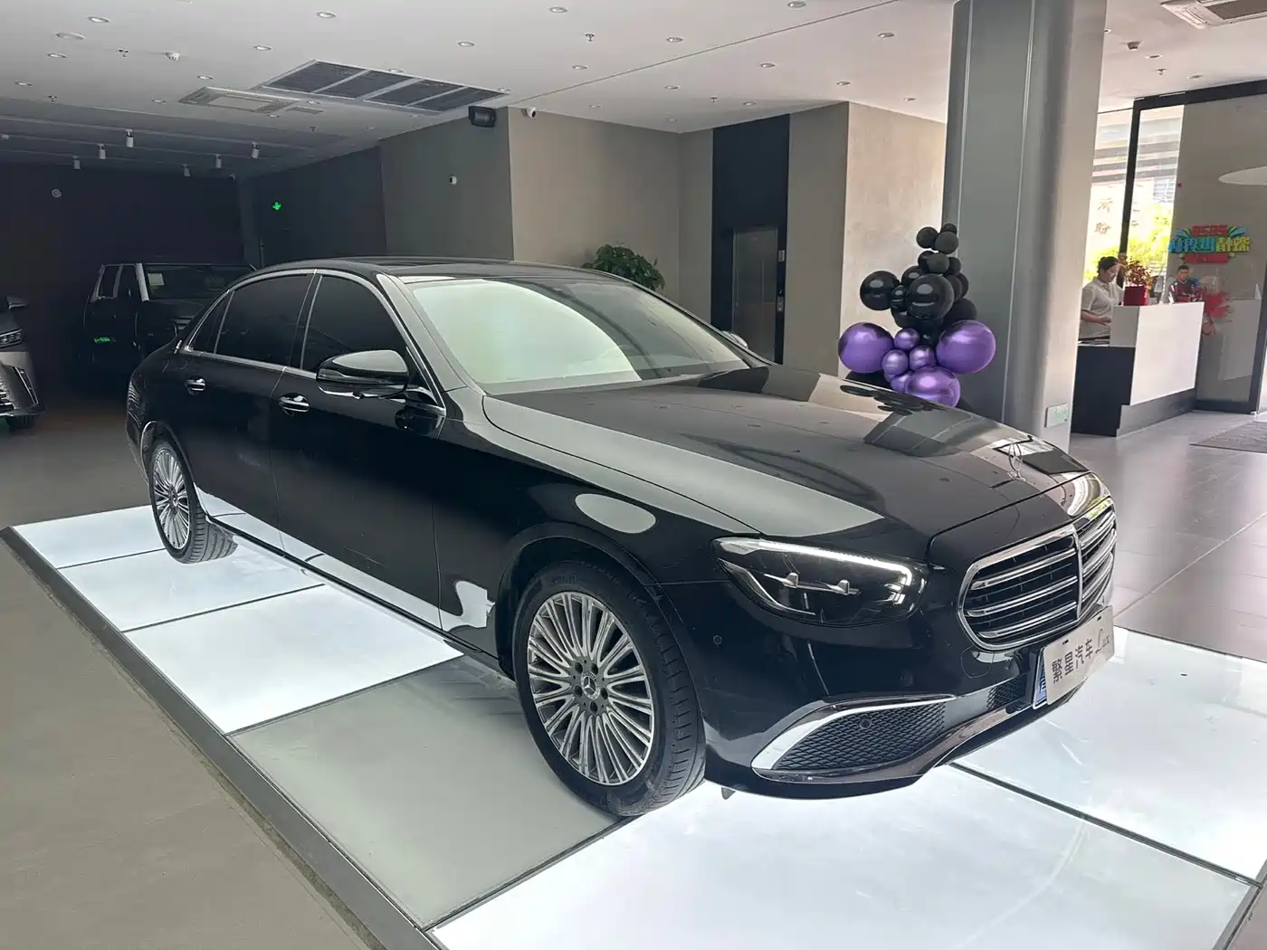 Mercedes-Benz E-Class 2022 Facelift III E 300 L Luxury